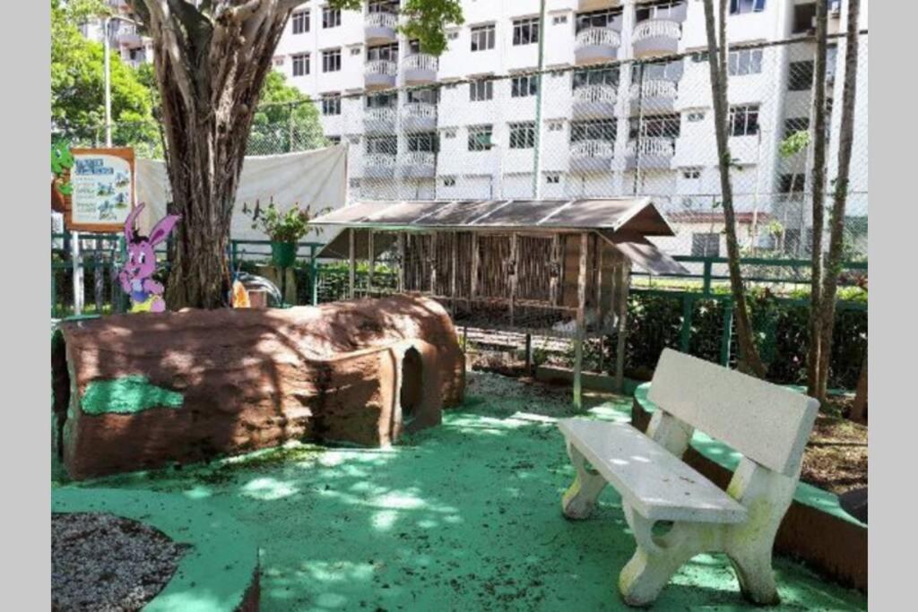 2 Bedroom Port Dickson Seaview Екстериор снимка