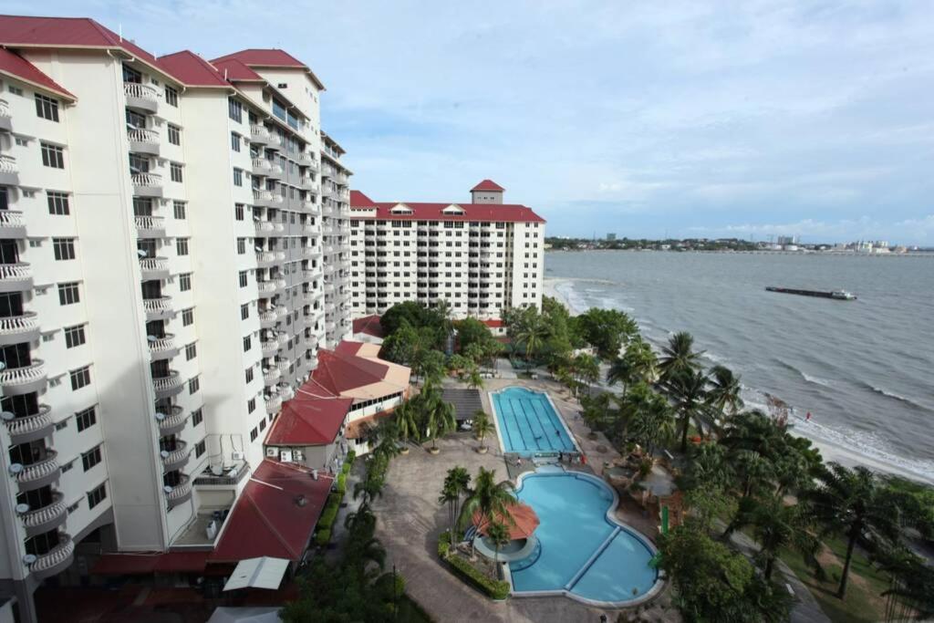 2 Bedroom Port Dickson Seaview Екстериор снимка